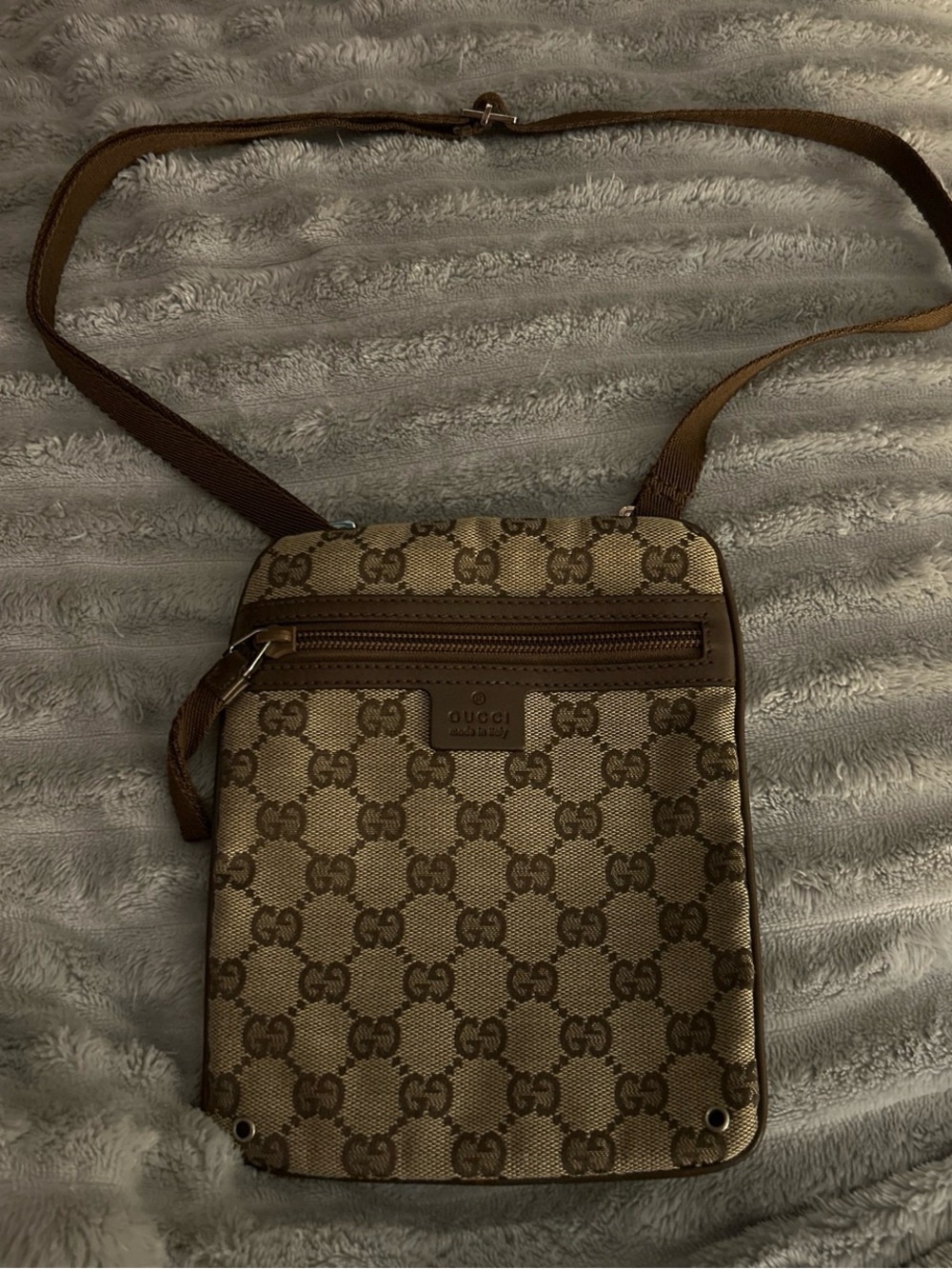 $400 retail Gucci Beige & Brown GG Canvas Crossbody Bag - Picture 3 of 8